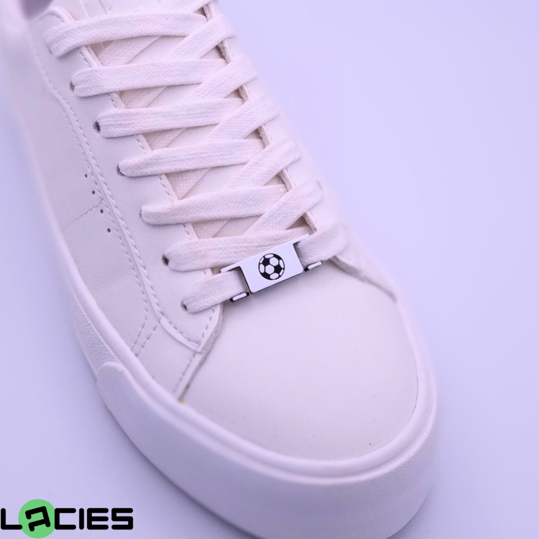 Lacies für Fußballvereine – das besondere Give-away